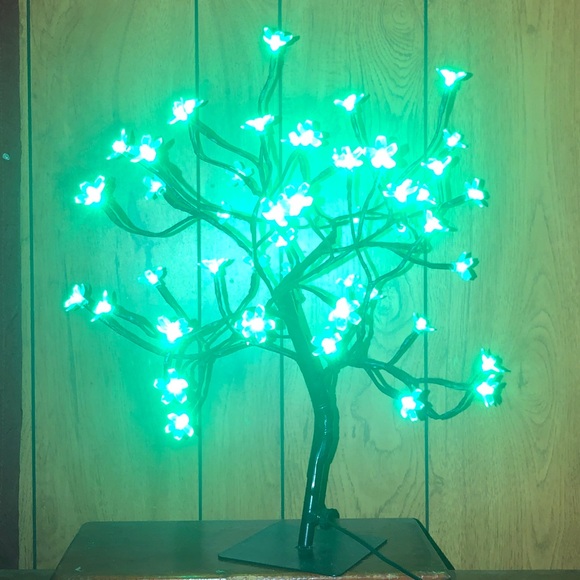 Multi colored light-up cherry blossom tree light/lamp - Picture 10 of 11